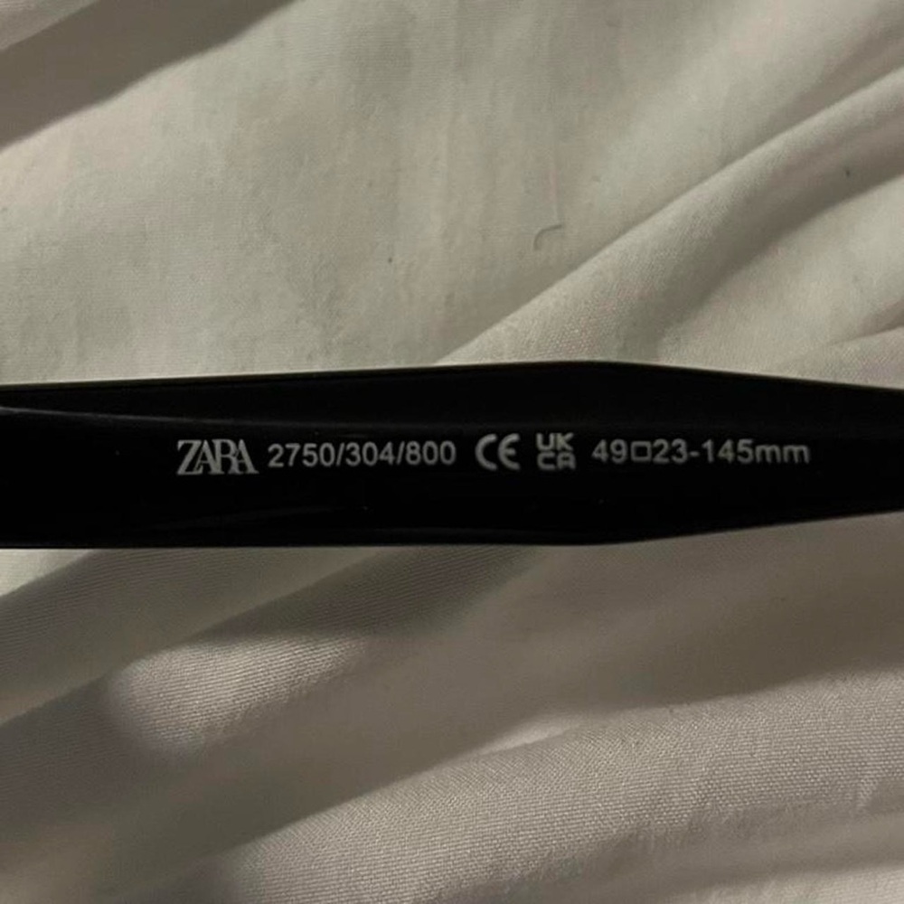 Zara Black Rectangular Sunglasses - image 7